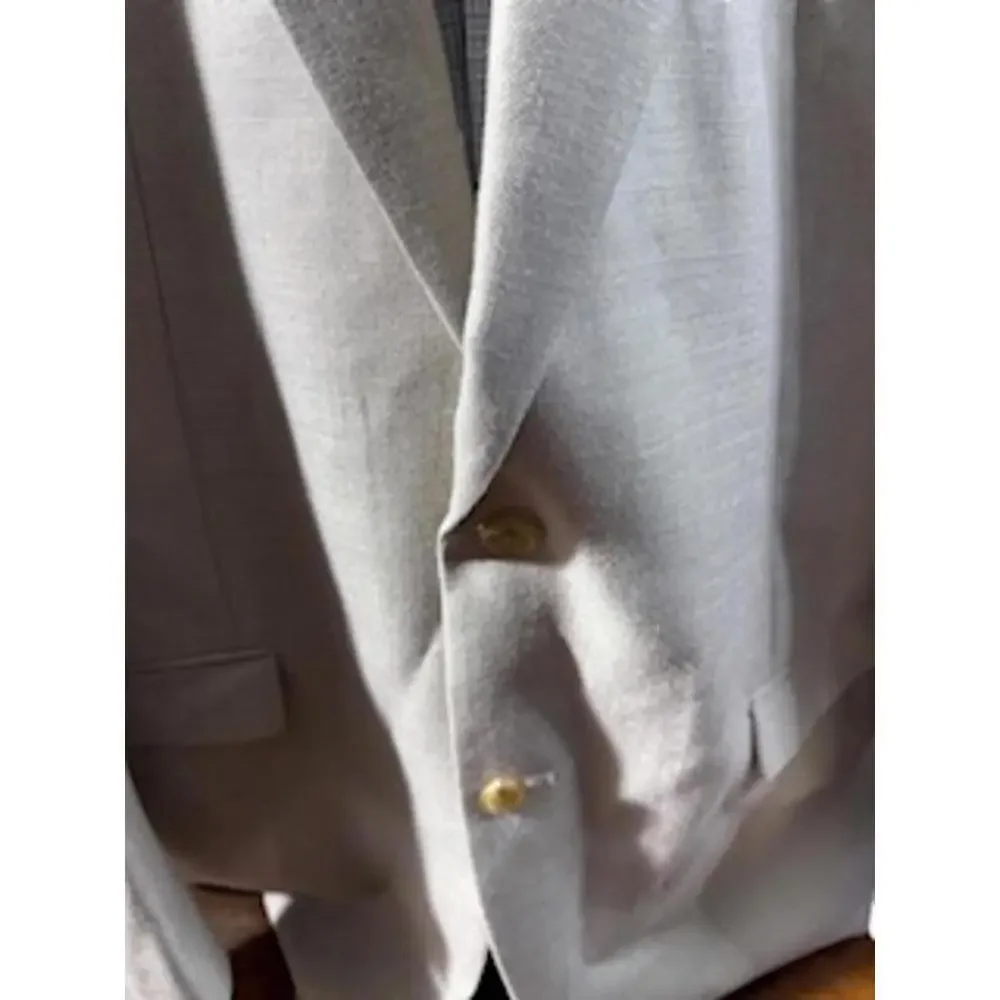 Classic Ralph Lauren Macys Men's Cream/Tan Blazer - Stylish‎ and Versatile 44L